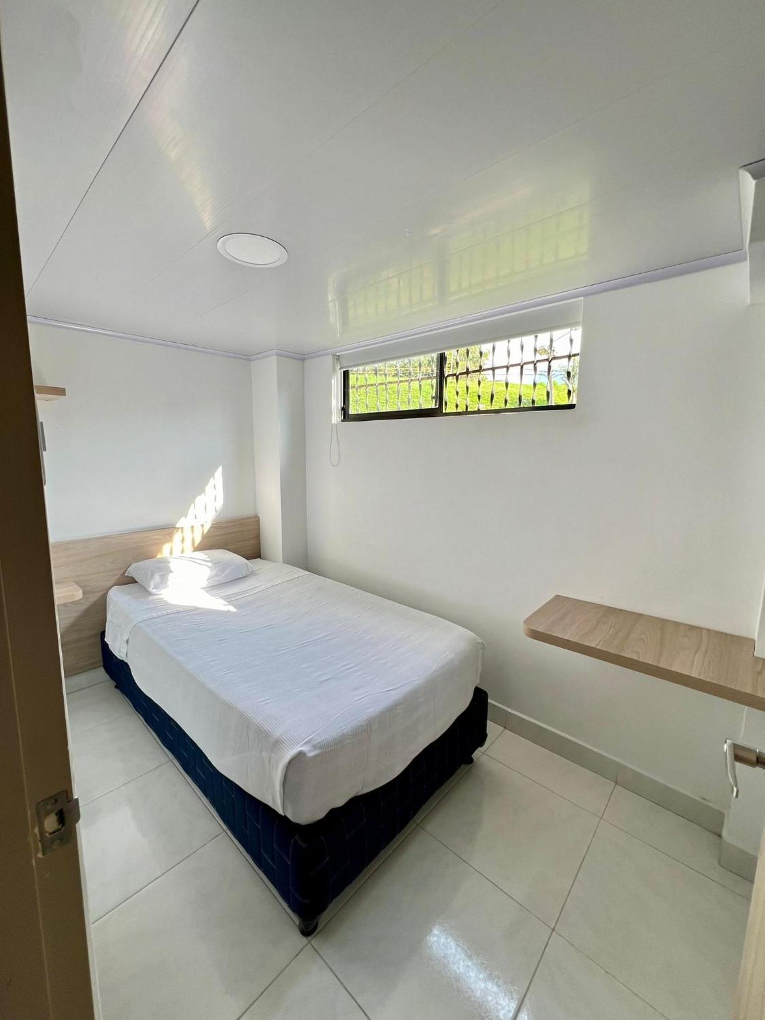 Hotel Adel Manizales Bagian luar foto